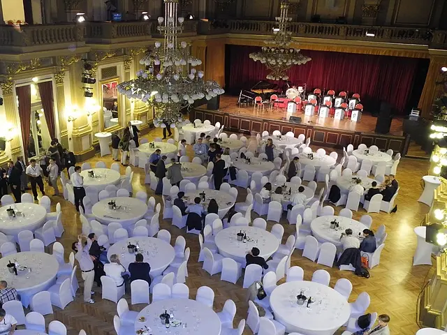 Celosvětový kongres firmy JEOL, 2014